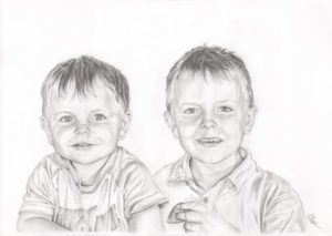 Portrait dessin d'après photo de deux jeunes garçons en noir et blanc