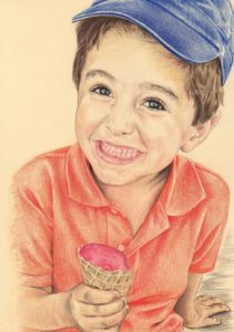 Portrait dessin d'après photo d'un petit garçon riant avec une glace