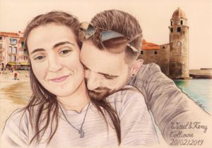 Portrait dessin d'un jeune couple se prenant en selfie devant la mer