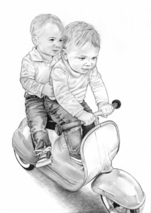 Portrait dessin d'après photo de jumeaux sur un scooter
