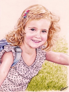Portrait dessin d'après photo d'une petite fille courant dans un parc