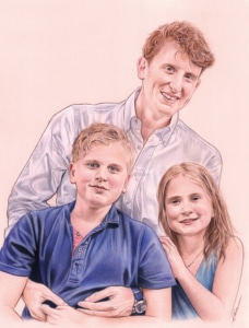 Portrait dessin d'un père avec ses deux enfants en couleur