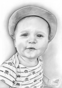 Portrait d'un petit garçon avec un bob en noir et blanc
