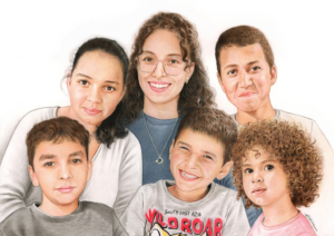 Portrait d'une fratrie d'enfants en couleur
